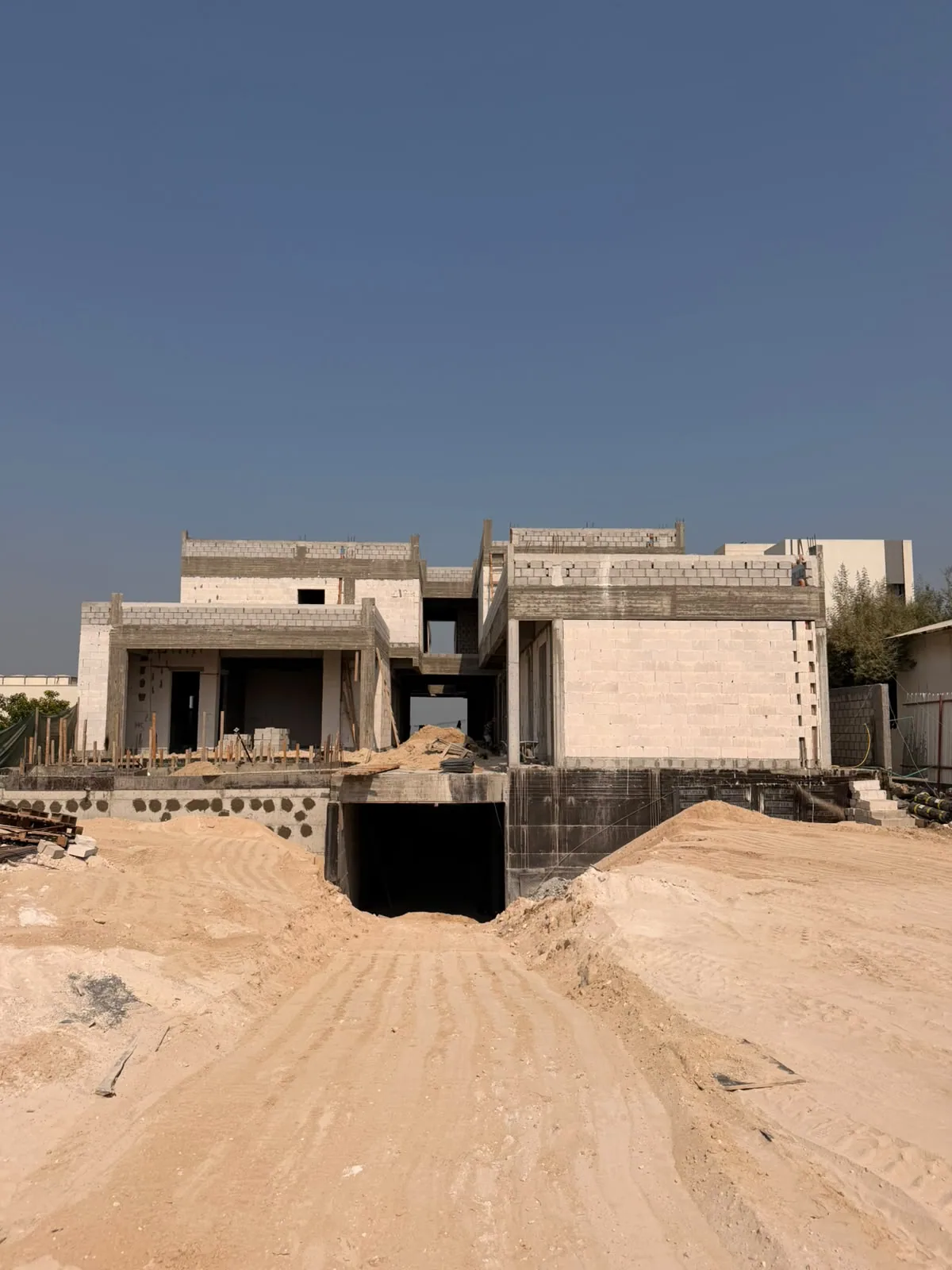 مشاريع قيد الإنشاء - 9